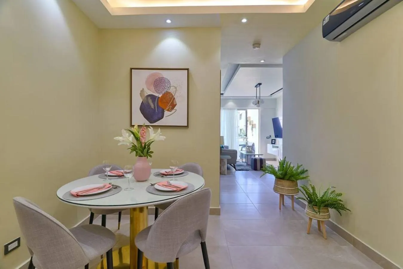 Apartment Charming City Center Condo, Full Ac, Pool, Gym Santo Domingo Dominican Republic