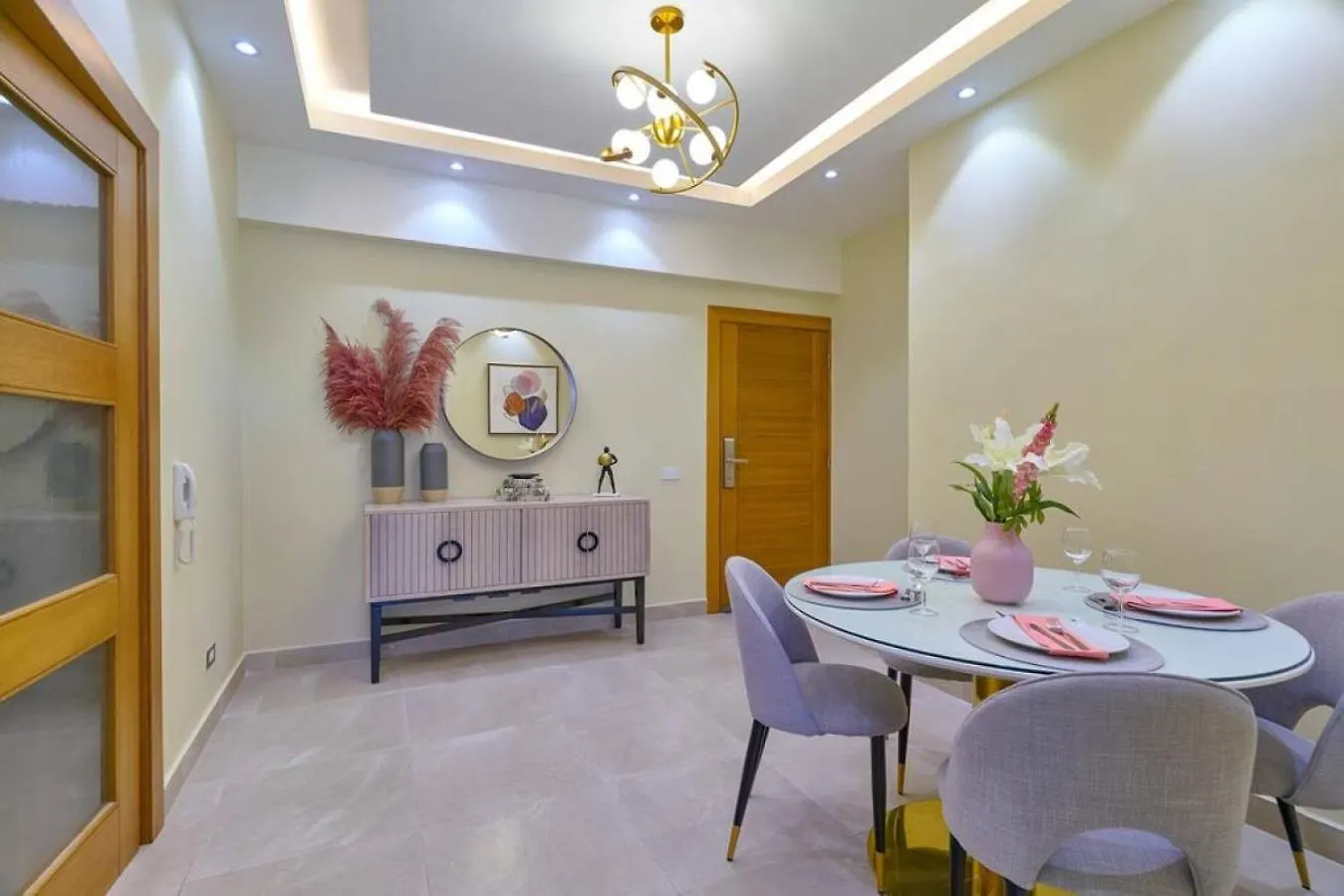 Charming City Center Condo, Full Ac, Pool, Gym Santo Domingo