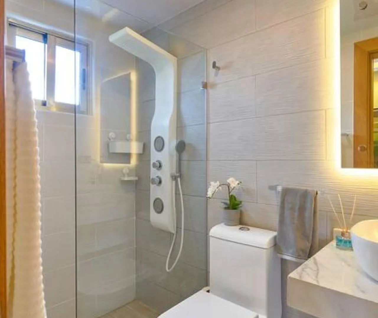Charming City Center Condo, Full Ac, Pool, Gym Santo Domingo Dominican Republic