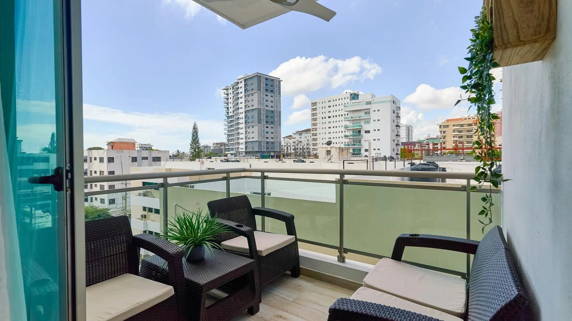 Apartment Charming City Center Condo, Full Ac, Pool, Gym Santo Domingo
