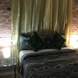 El Conde De Atrini Santo Domingo